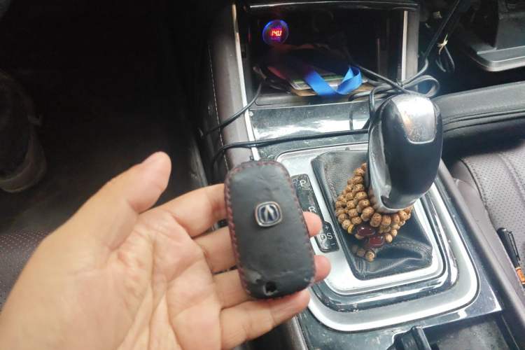 Used CHANGAN Raeton CC 2019 1.5T Automatic Elegant Starry Edition China VI Standard Vehicle Key