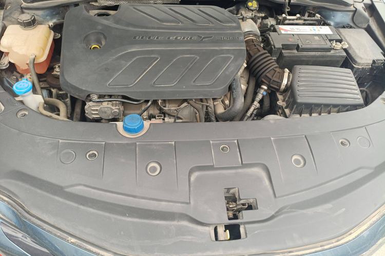 Used CHANGAN Ruicheng CC 2021 Blue Whale Edition 1.5T DCT Luxury Model Engine Bay