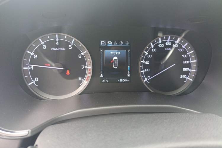 Used CHANGAN Ruicheng CC 2021 Blue Whale Edition 1.5T DCT Luxury Model Odometer Close Up