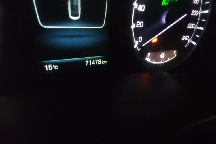 Used CHANGAN Ruicheng CC 2020 1.5T Automatic Chao Rui Trim Odometer Close Up