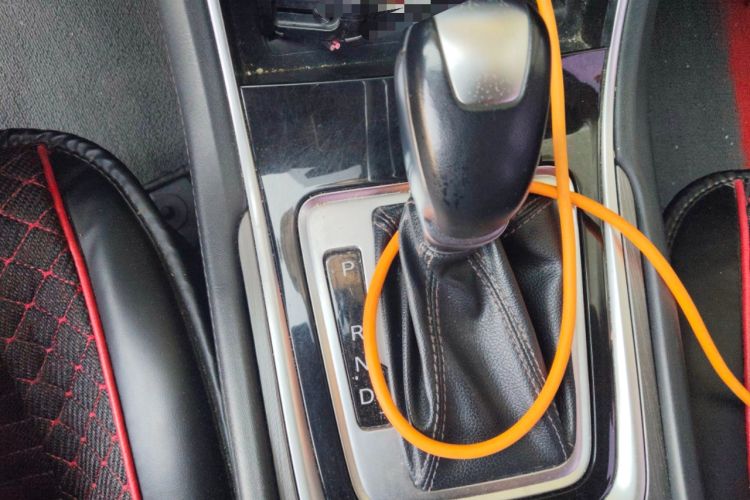 Used CHANGAN Ruicheng CC 2020 1.5T Automatic Xuanrui Model Gear Lever