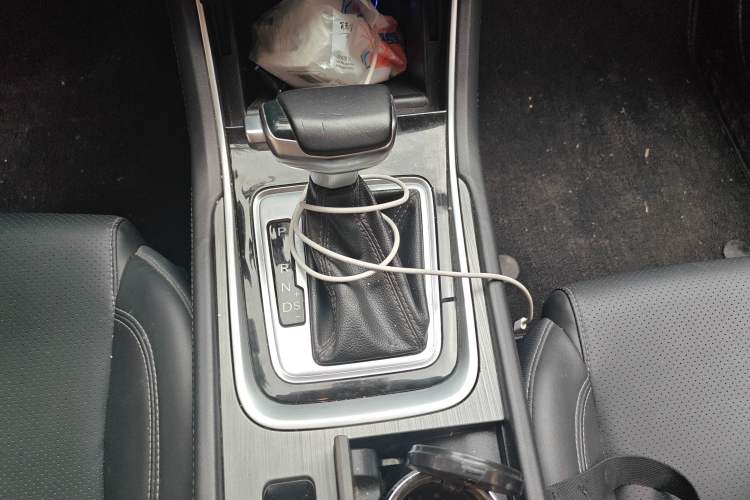 Used CHANGAN Ruicheng CC 2020 1.5T Automatic Chao Rui Trim Gear Lever