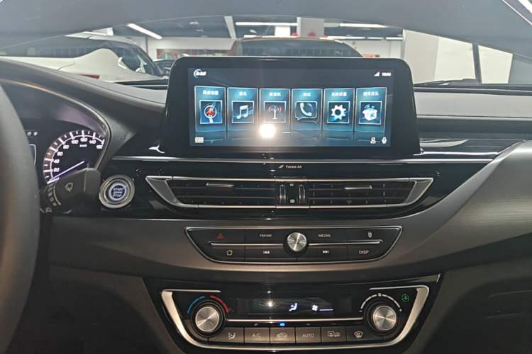 Used CHANGAN Ruicheng CC 2020 1.5T Automatic Chao Rui Trim Audio And AC Panel