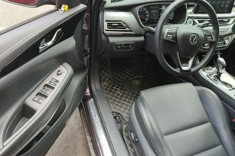 Used CHANGAN Ruicheng CC 2020 1.5T Automatic Chao Rui Trim Driver Seat