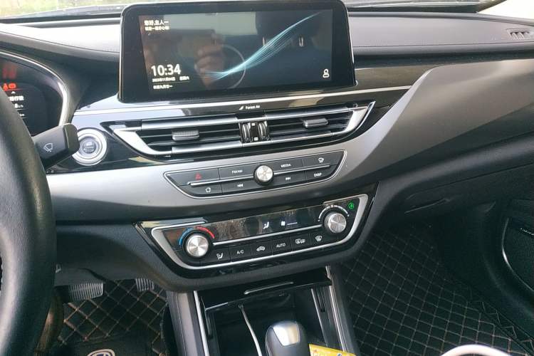 Used CHANGAN Ruicheng CC 2020 1.5T Automatic Cool & Sharp Model Audio And AC Panel