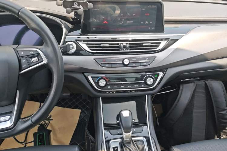 Used CHANGAN Ruicheng CC 2020 1.5T Automatic Cool & Sharp Model Audio And AC Panel