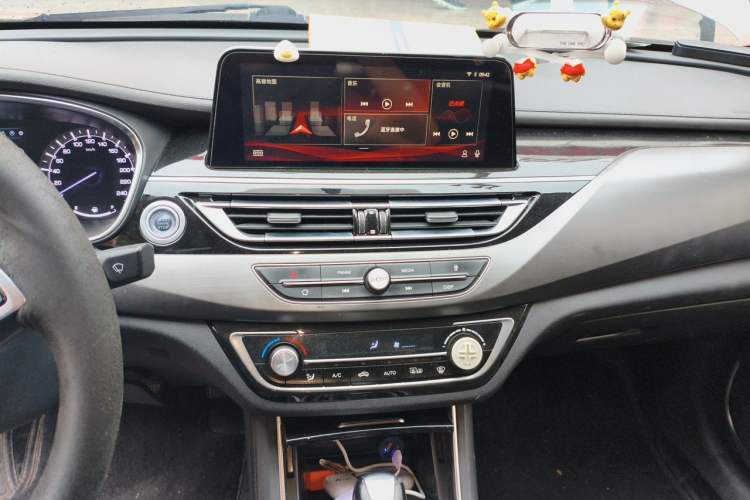 Used CHANGAN Ruicheng CC 2020 1.5T Automatic Xuanrui Model Audio And AC Panel