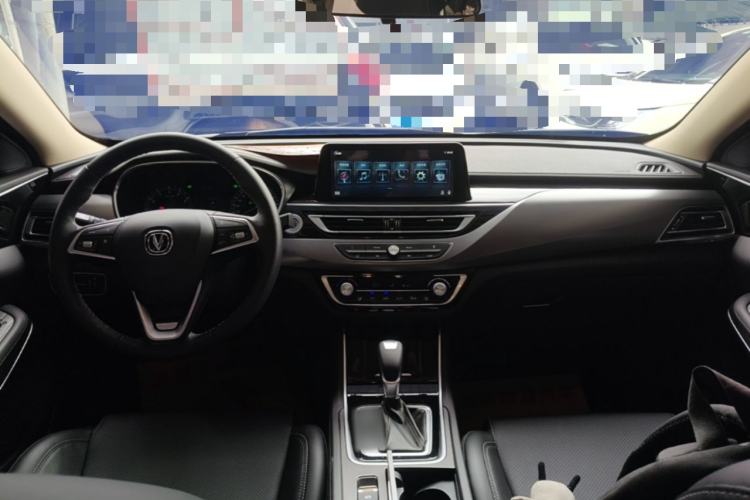 Used CHANGAN Ruicheng CC 2020 1.5T Automatic Xuanrui Model Center Console