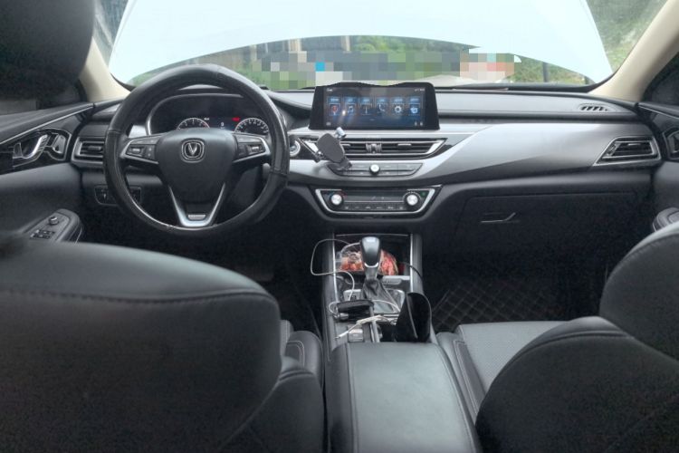 Used CHANGAN Ruicheng CC 2020 1.5T Automatic Cool & Sharp Model Center Console