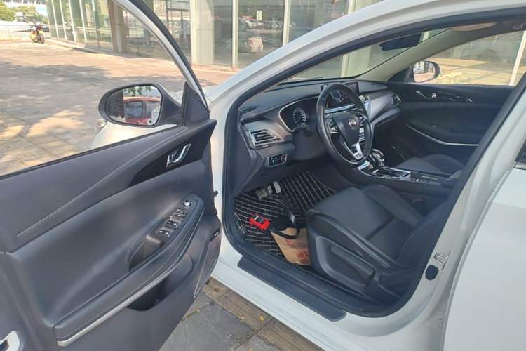Used CHANGAN Ruicheng CC 2020 1.5T Automatic Xuanrui Model Driver Seat