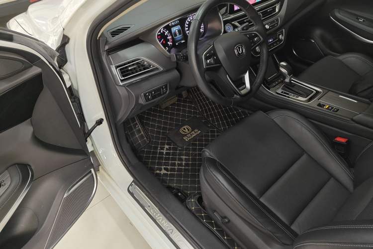 Used CHANGAN Ruicheng CC 2020 1.5T Automatic Chao Rui Trim Driver Seat