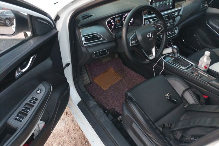 Used CHANGAN Ruicheng CC 2020 1.5T Automatic Xuanrui Model Driver Seat
