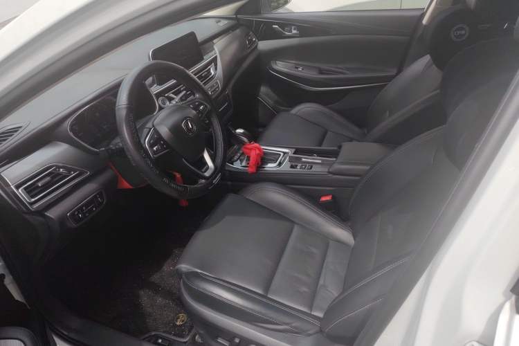 Used CHANGAN Ruicheng CC 2020 1.5T Automatic Sharp Edition Driver Seat