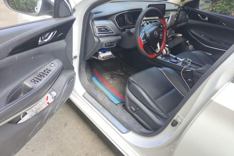 Used CHANGAN Ruicheng CC 2020 1.5T Automatic Chao Rui Trim Driver Seat