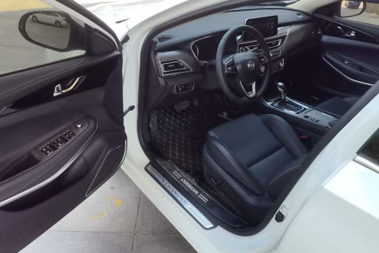 Used CHANGAN Ruicheng CC 2020 1.5T Automatic Chao Rui Trim Driver Seat