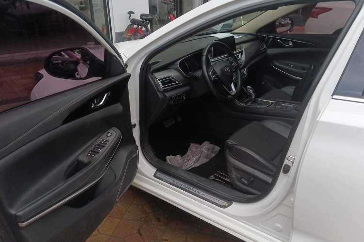 Used CHANGAN Ruicheng CC 2020 1.5T Automatic Chao Rui Trim Driver Seat