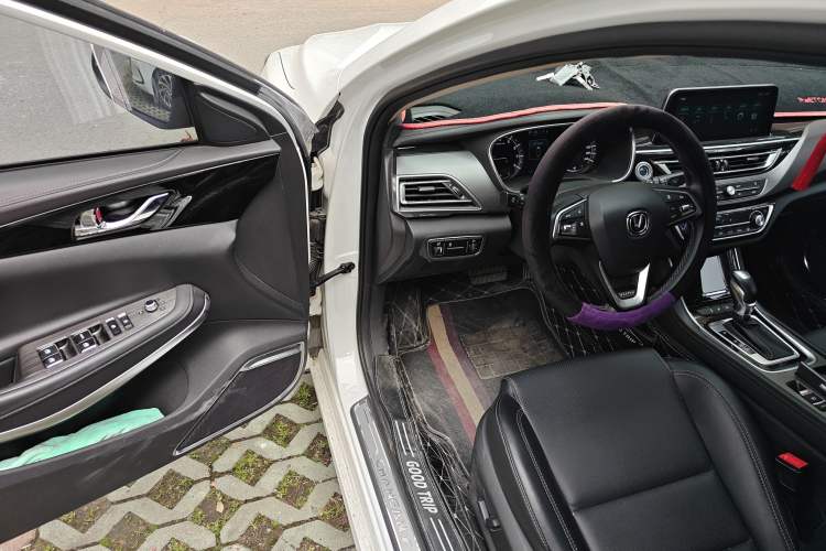 Used CHANGAN Ruicheng CC 2020 1.5T Automatic Chao Rui Trim Driver Seat