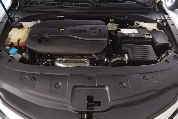 Used CHANGAN Ruicheng CC 2020 1.5T Automatic Xuanrui Model Engine Bay
