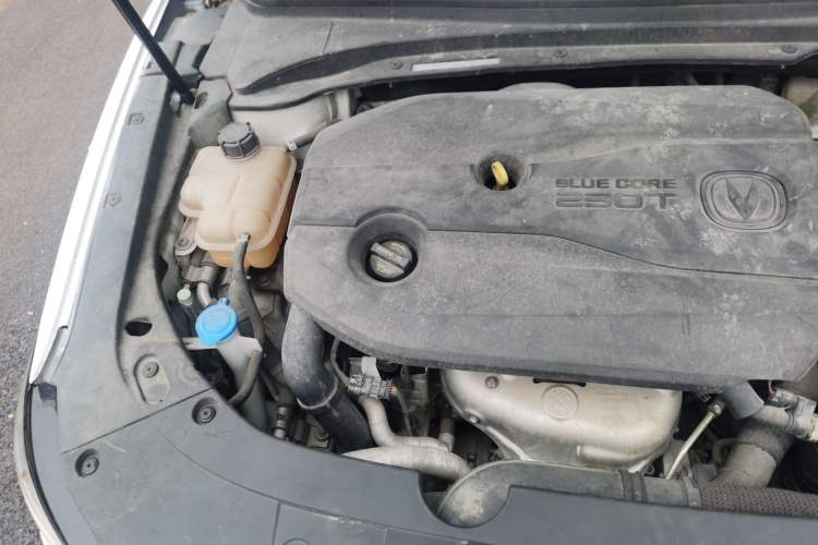 Used CHANGAN Ruicheng CC 2020 1.5T Automatic Chao Rui Trim Engine Bay Right