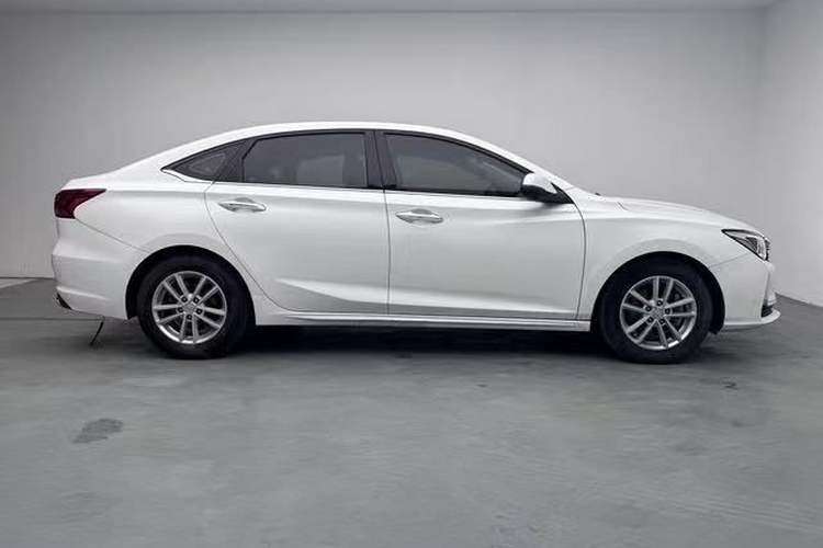Used CHANGAN Ruicheng CC 2020 1.5T Automatic Xuanrui Model Exterior 2