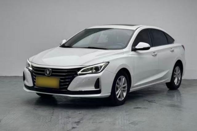Używany CHANGAN Ruicheng CC 2020 1.5T Automatic Xuanrui Model