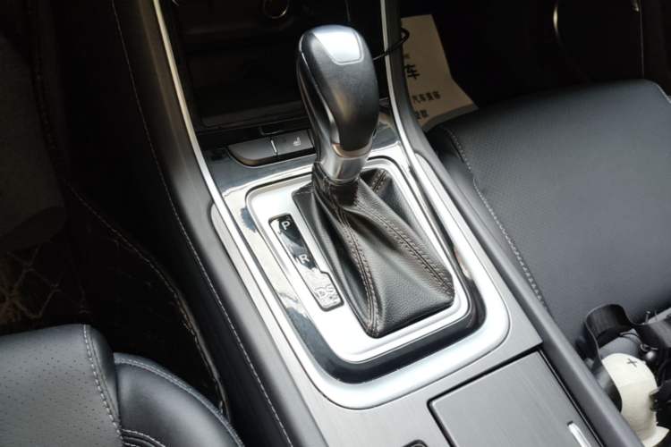 Used CHANGAN Ruicheng CC 2020 1.5T Automatic Chao Rui Trim Gear Lever