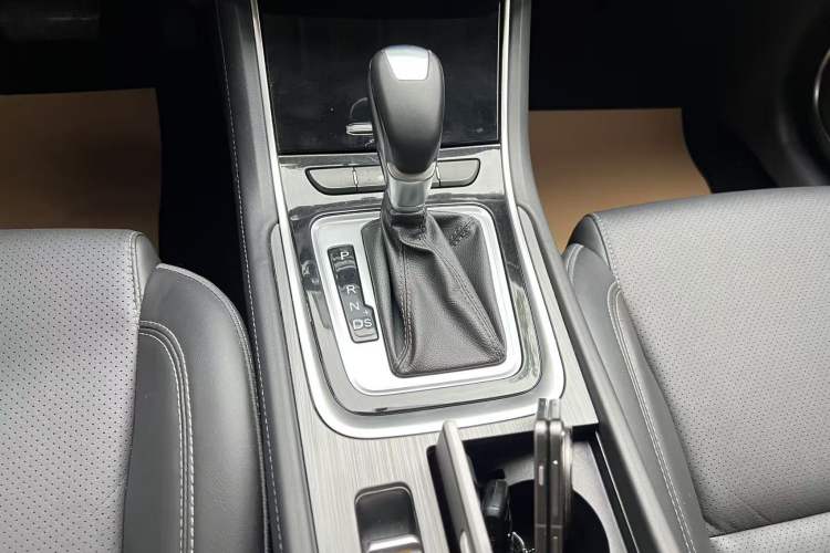 Used CHANGAN Ruicheng CC 2020 1.5T Automatic Chao Rui Trim Gear Lever