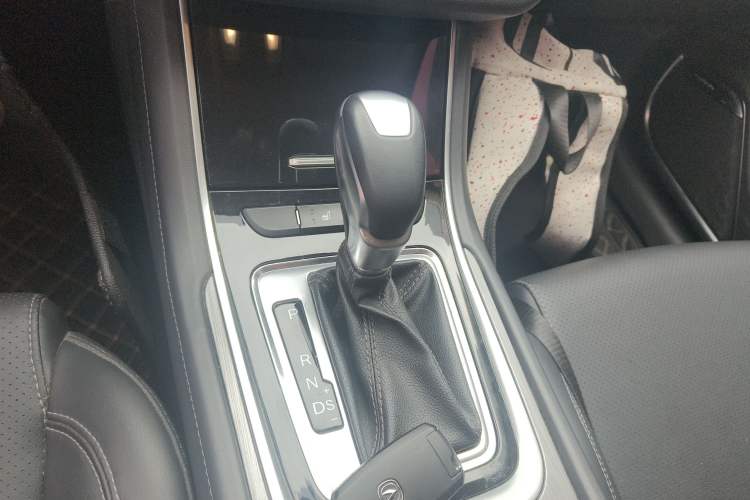 Used CHANGAN Ruicheng CC 2020 1.5T Automatic Chao Rui Trim Gear Lever
