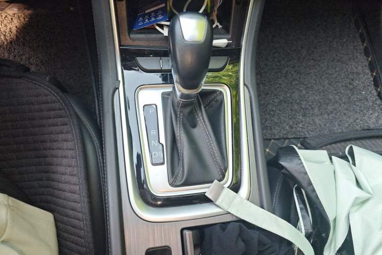 Used CHANGAN Ruicheng CC 2020 1.5T Automatic Chao Rui Trim Gear Lever