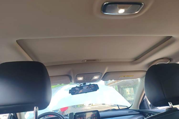 Used CHANGAN Ruicheng CC 2020 1.5T Automatic Xuanrui Model Headliner