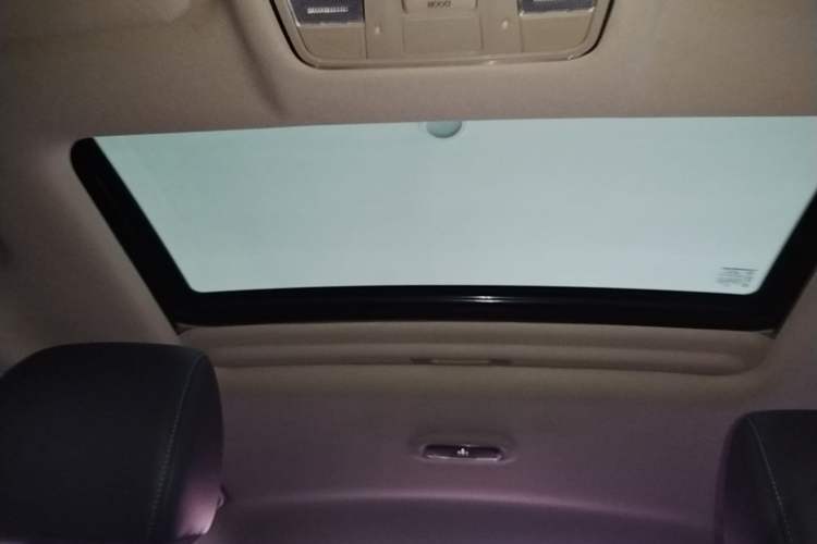 Used CHANGAN Ruicheng CC 2020 1.5T Automatic Xuanrui Model Headliner