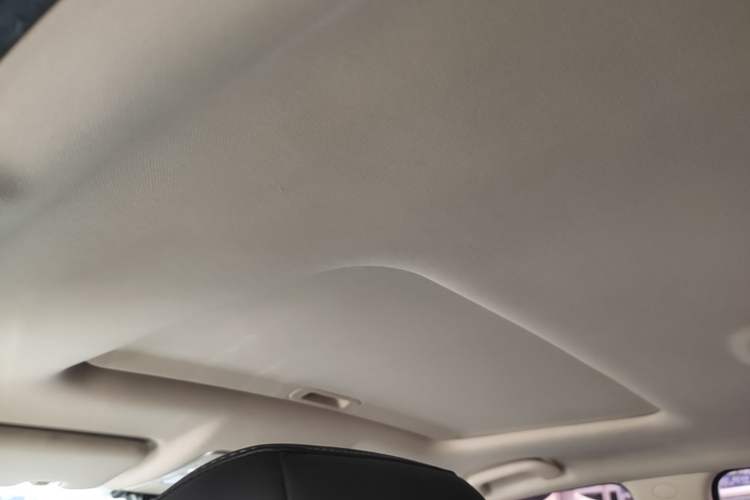 Used CHANGAN Ruicheng CC 2020 1.5T Automatic Xuanrui Model Headliner