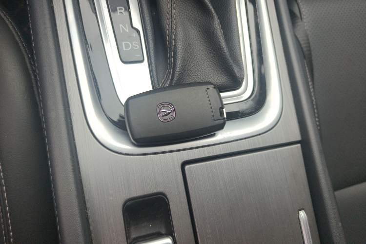 Used CHANGAN Ruicheng CC 2020 1.5T Automatic Chao Rui Trim Interior 1
