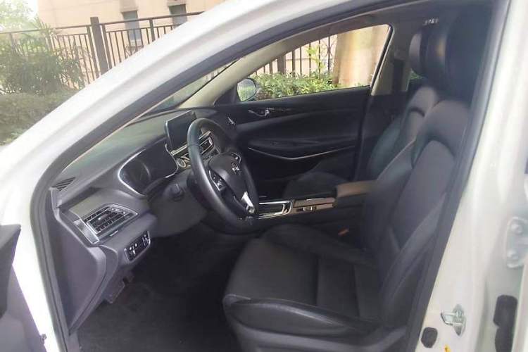 Used CHANGAN Ruicheng CC 2020 1.5T Automatic Chao Rui Trim Interior 3