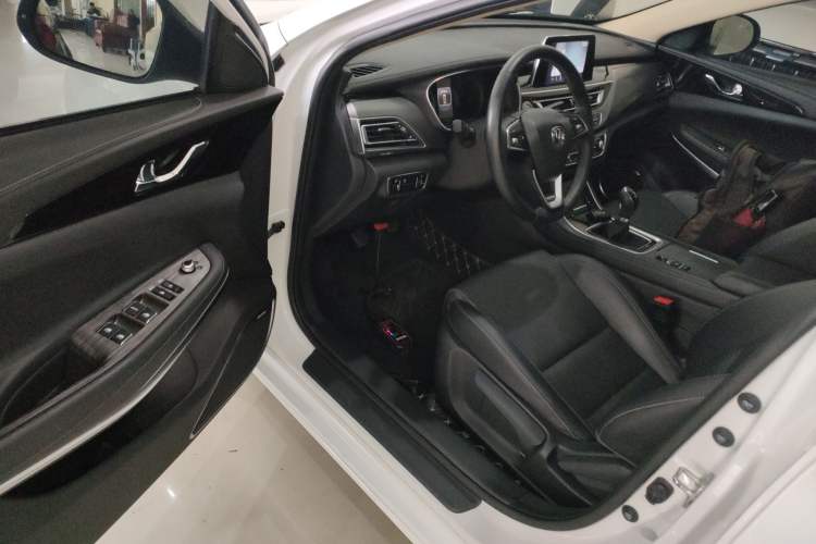 Used CHANGAN Ruicheng CC 2020 1.5T Manual Xuanrui Model Interior 3