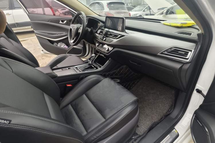 Used CHANGAN Ruicheng CC 2020 1.5T Automatic Chao Rui Trim Interior 4