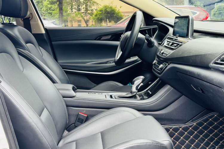 Used CHANGAN Ruicheng CC 2020 1.5T Automatic Chao Rui Trim Interior 9