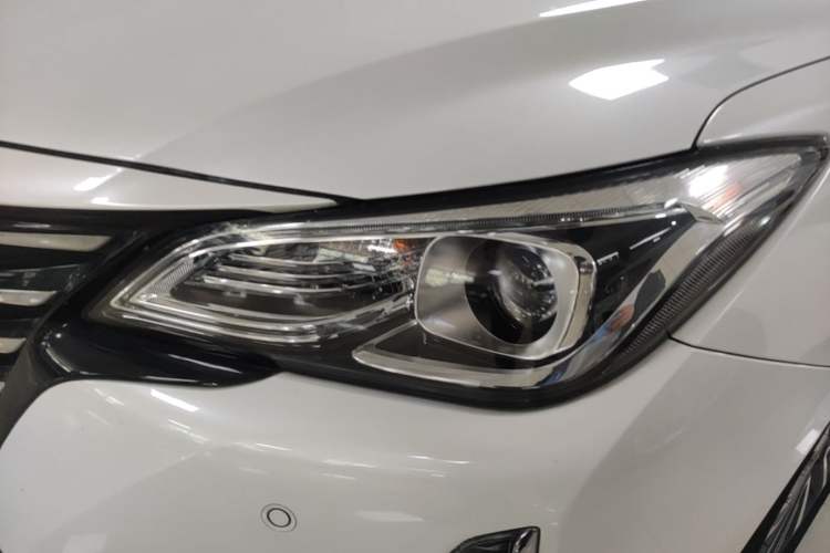 Used CHANGAN Ruicheng CC 2020 1.5T Automatic Chao Rui Trim Left Front Headlight