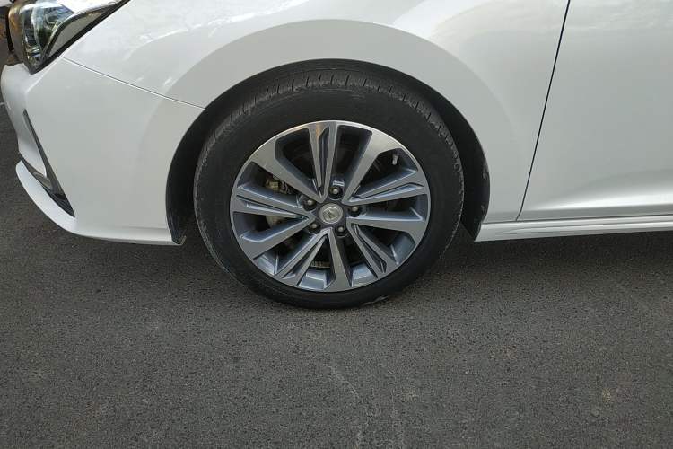 Used CHANGAN Ruicheng CC 2020 1.5T Automatic Cool & Sharp Model Left Front Wheel Hub