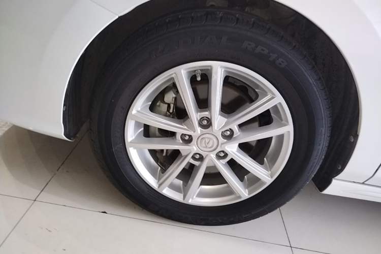 Used CHANGAN Ruicheng CC 2020 1.5T Automatic Xuanrui Model Left Front Wheel Hub