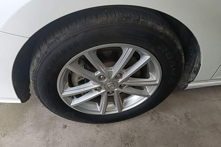Used CHANGAN Ruicheng CC 2020 1.5T Automatic Xuanrui Model Left Front Wheel Hub