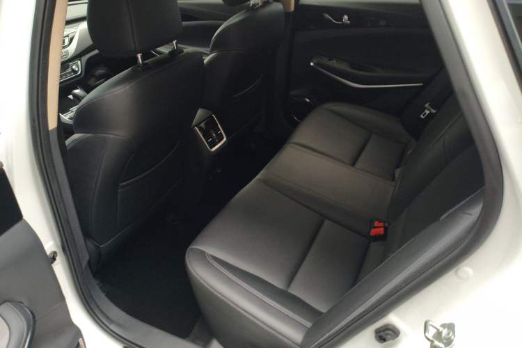 Used CHANGAN Ruicheng CC 2020 1.5T Automatic Chao Rui Trim Left Rear Seat