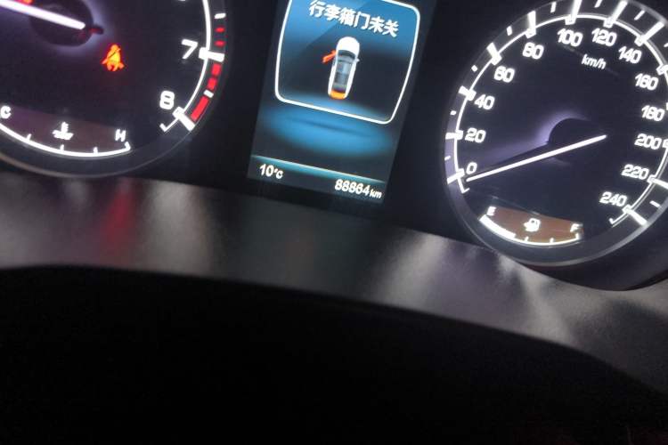 Used CHANGAN Ruicheng CC 2020 1.5T Automatic Chao Rui Trim Odometer Close Up