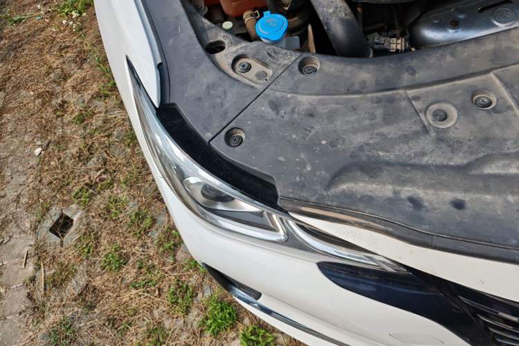 Used CHANGAN Ruicheng CC 2020 1.5T Manual Xuanrui Model Right Front Headlight