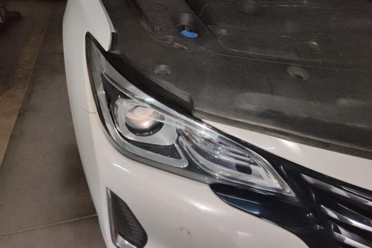 Used CHANGAN Ruicheng CC 2020 1.5T Automatic Cool & Sharp Model Right Front Headlight