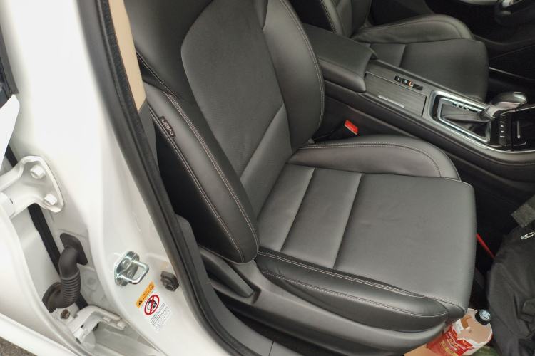 Used CHANGAN Ruicheng CC 2020 1.5T Automatic Chao Rui Trim Right Front Seat
