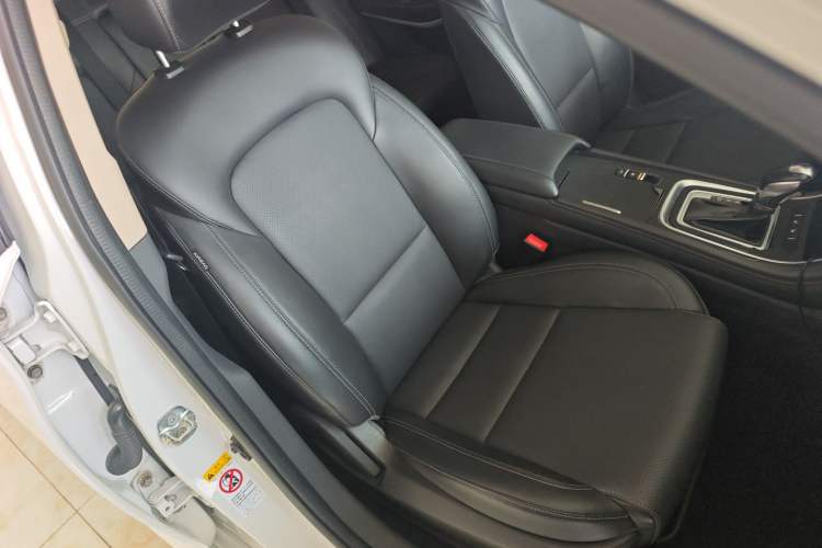 Used CHANGAN Ruicheng CC 2020 1.5T Automatic Chao Rui Trim Right Front Seat