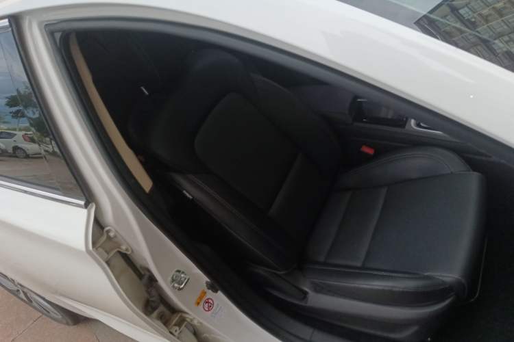 Used CHANGAN Ruicheng CC 2020 1.5T Automatic Chao Rui Trim Right Front Seat
