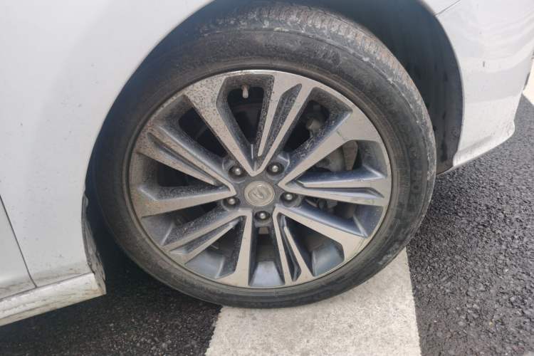 Used CHANGAN Ruicheng CC 2020 1.5T Automatic Chao Rui Trim Right Front Wheel Hub
