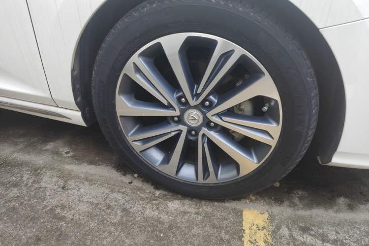 Used CHANGAN Ruicheng CC 2020 1.5T Automatic Sharp Edition Right Front Wheel Hub